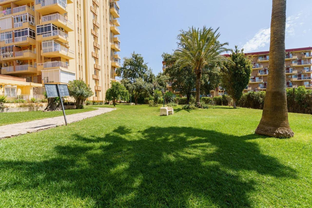 Cosy Studio With Balcony In Bonanza Square Lägenhet Benalmádena Exteriör bild